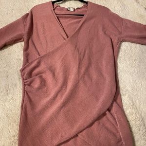 Anthropologie light pink soft sweater v-neck size medium wrap front
